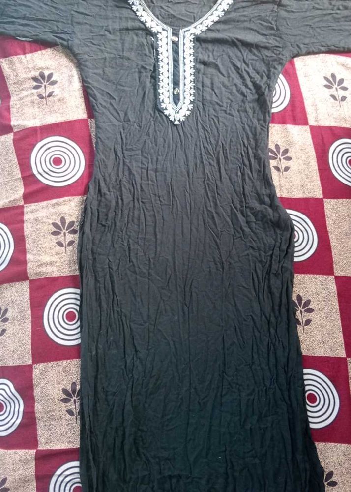 Elegant Black Kurta with White Neck Embroidery