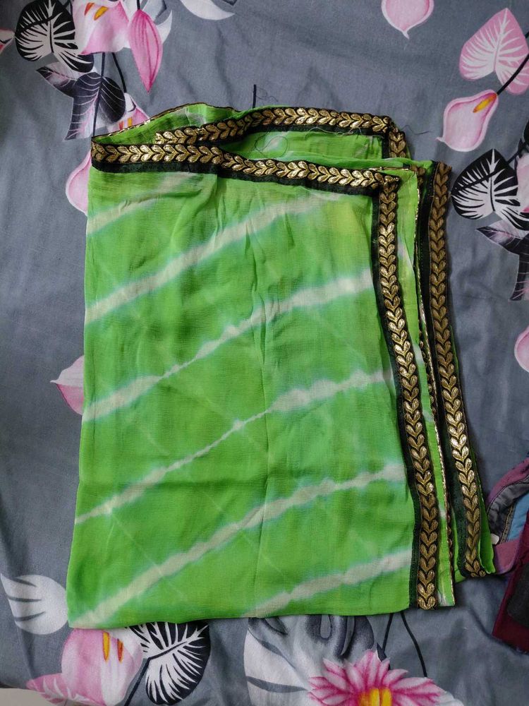 Vibrant Green Tie-Dye Dupatta with Gold Border