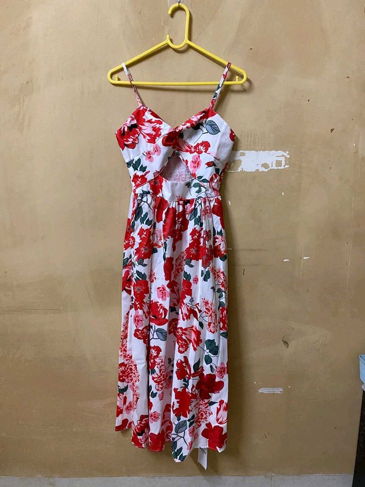 Front CutoutFloral Print Midi Dress