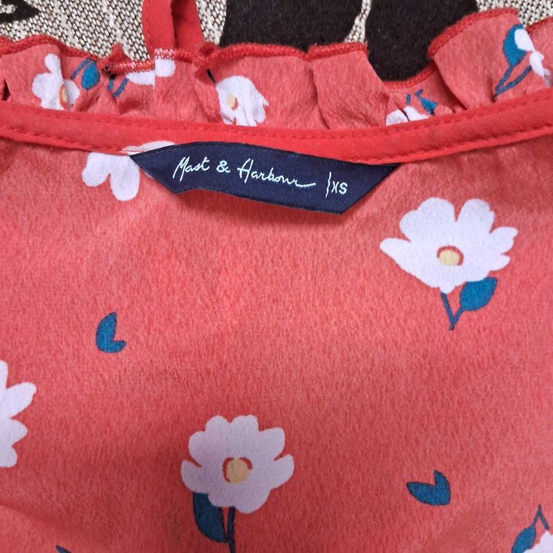 Cute Floral Print Top