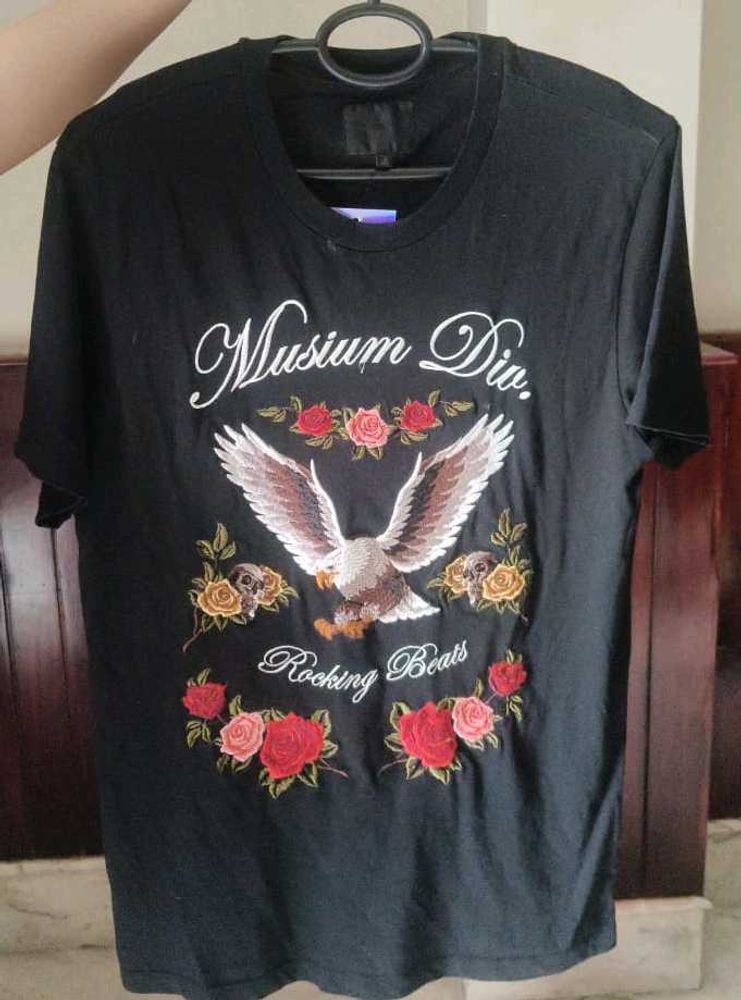 Embroidered Eagle&amp;Roses Tshirt