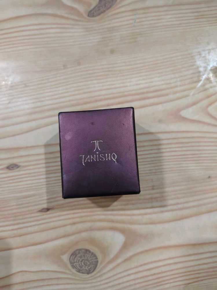 Tanishq Jewellery  Ring Box