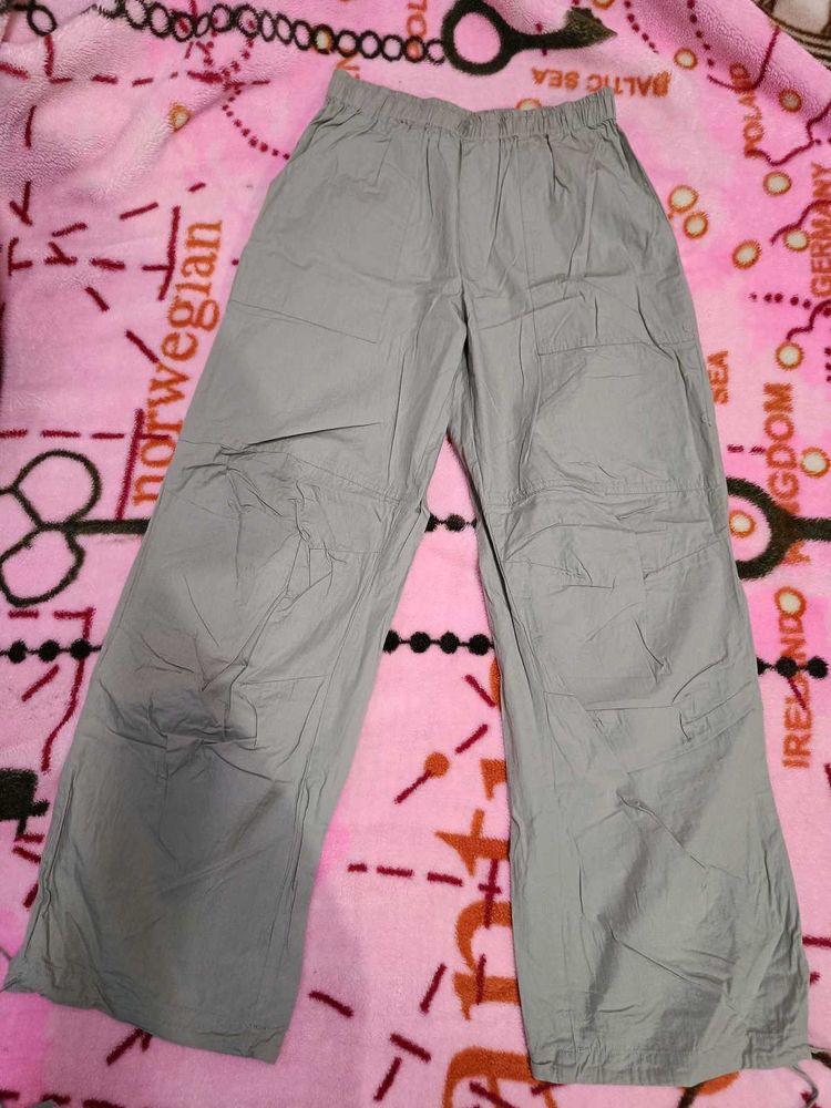 Wide Leg Cargo Pants