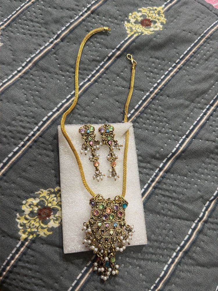 Ethnic Necklace and Earring Set