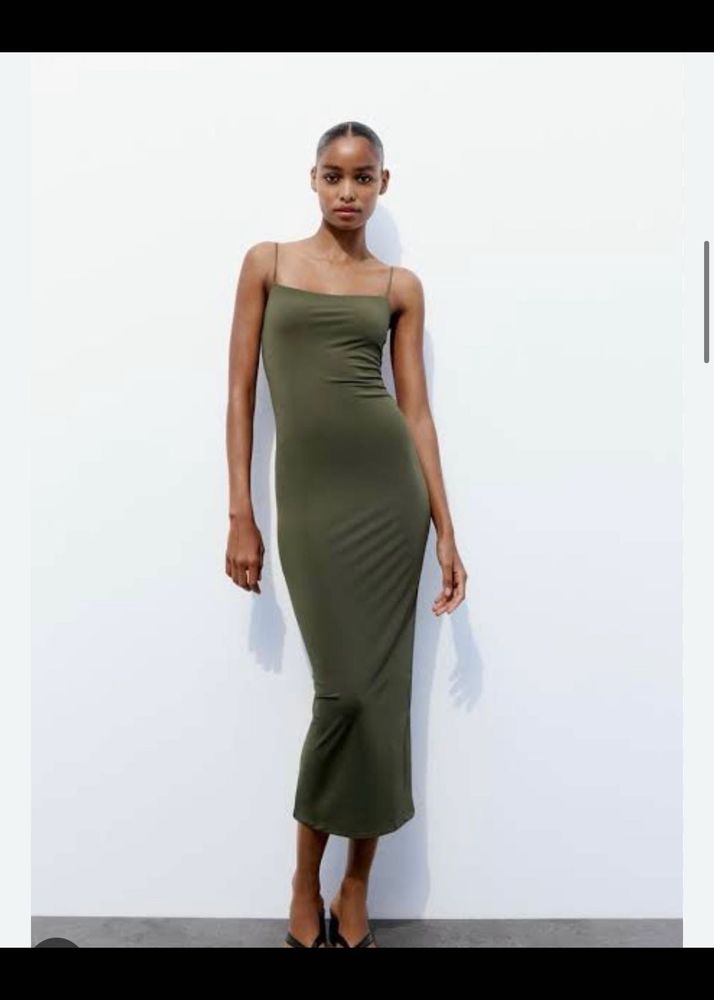 Sleek Spaghetti Strap Midi Dress