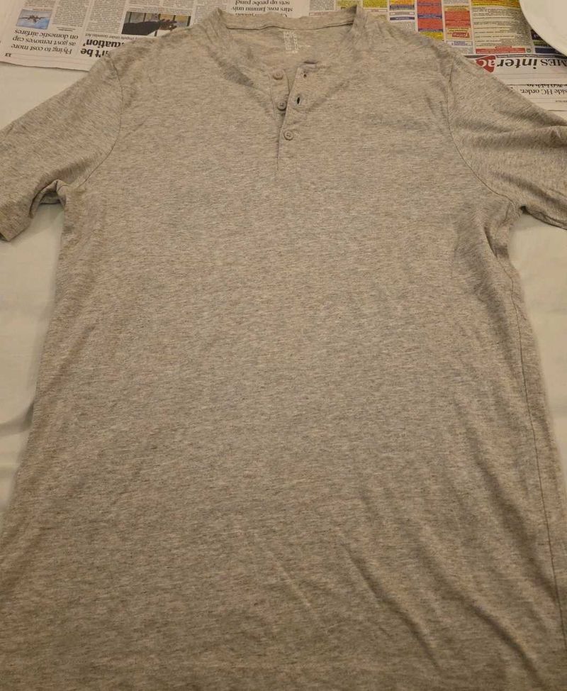 Men's Grey Henley T-Shirt