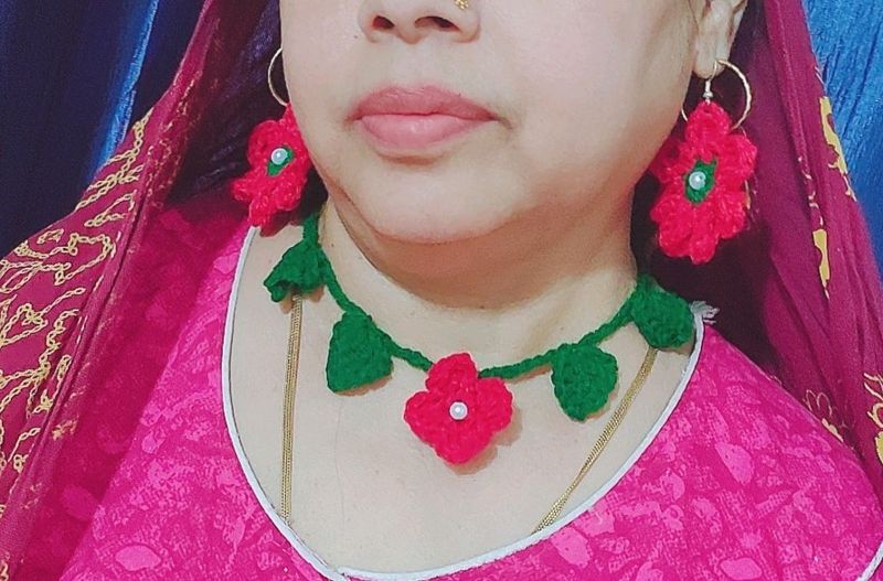 Crochet Flower Jewelry Set