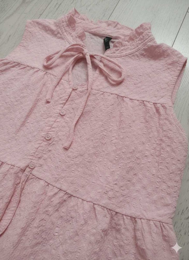 Cute Pink Tieup Sleeveless Top