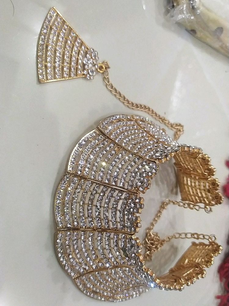 Without Earings Only Set With Tikaset