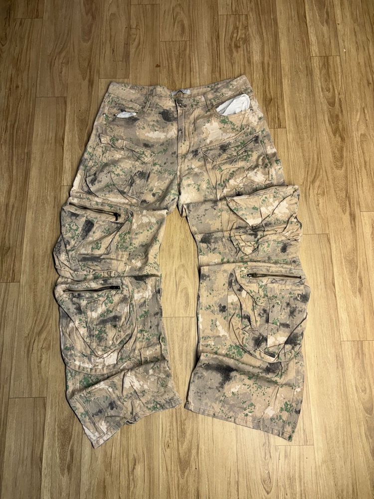 Camouflage Cargo Pants with Zip Pockets