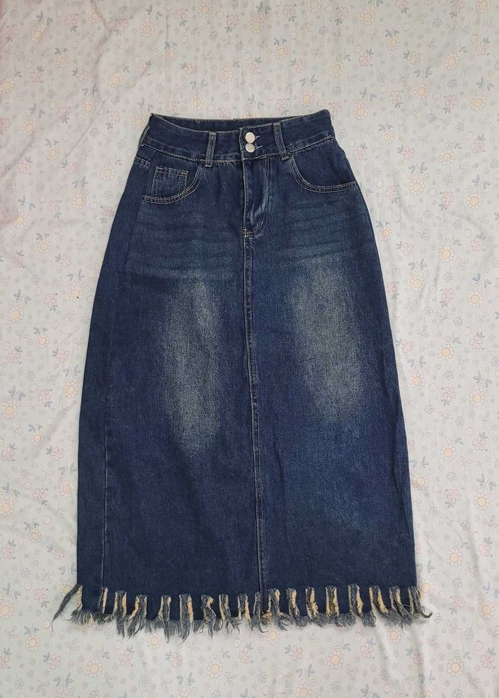 Denim Midi Skirt with Frayed Hem