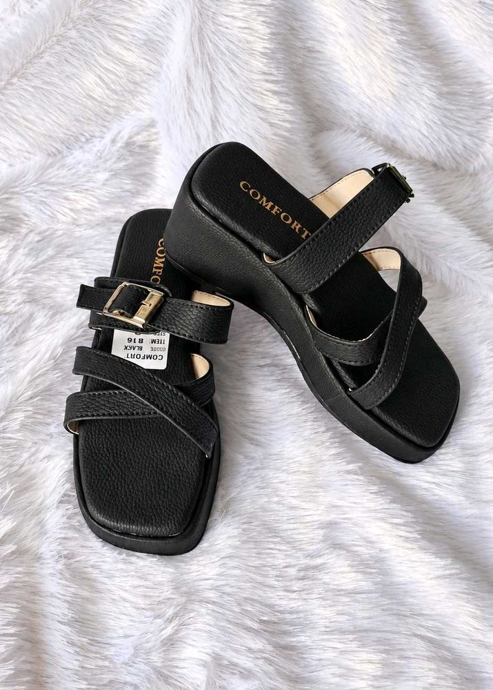 Stylish Black Wedge Sandals
