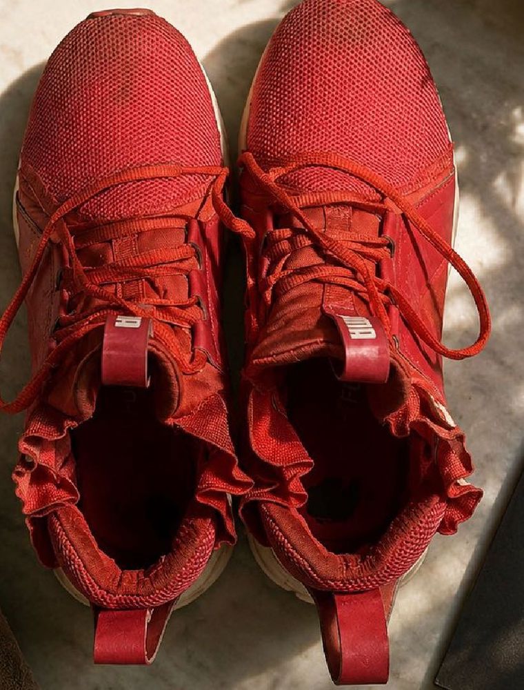 Puma Enzo Stylish Red Sneakers