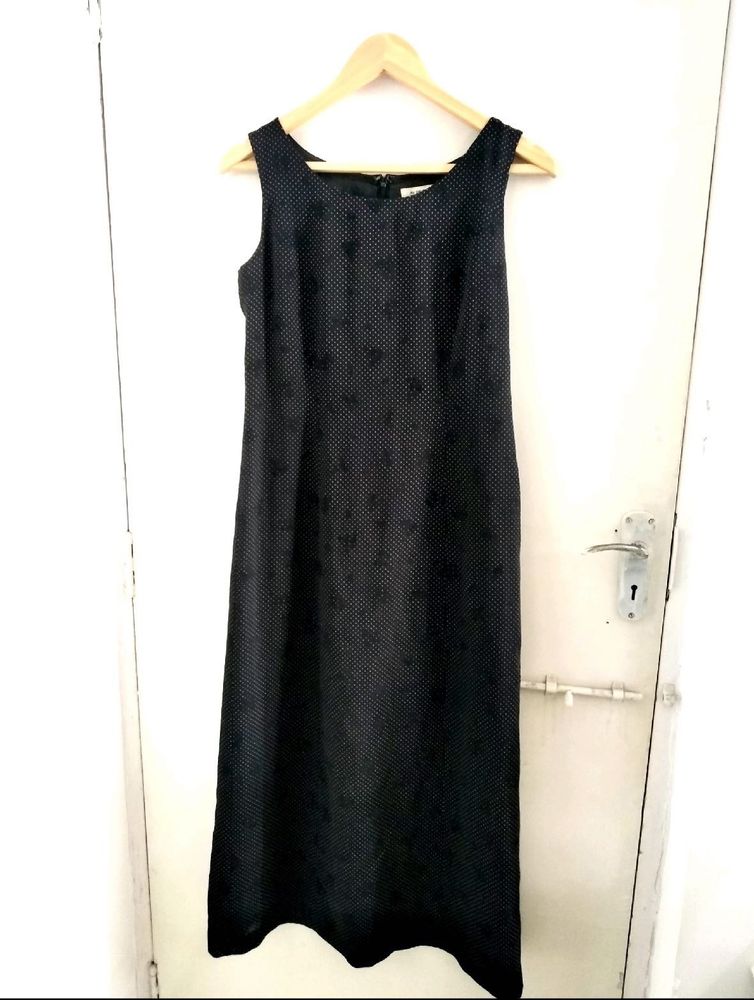 Vintage Black Sleeveless Midi Dress