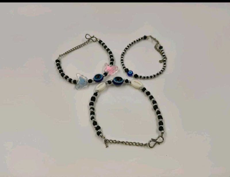 4 Beaded Bracelet Set