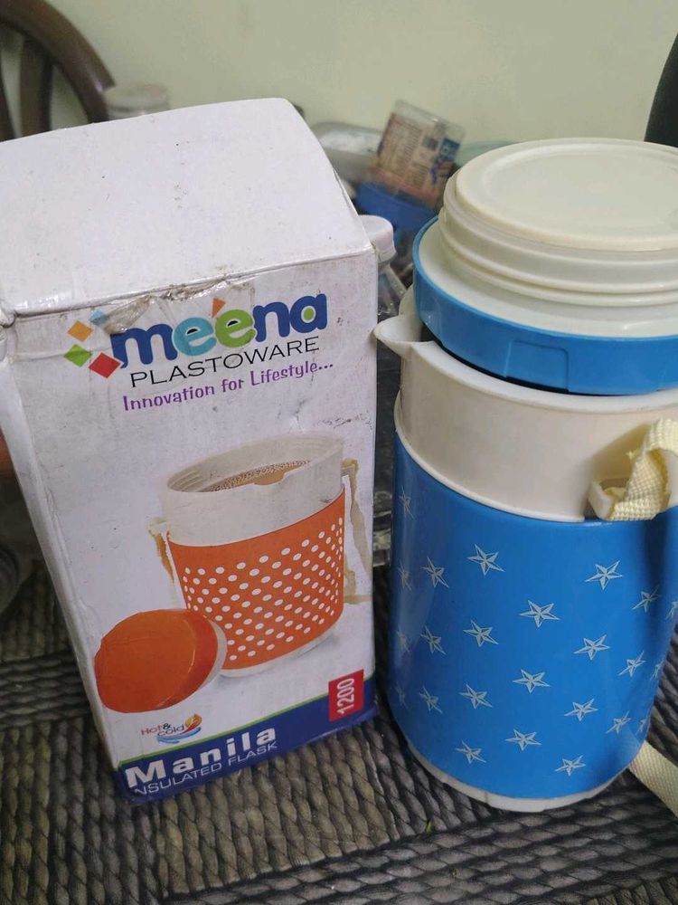 Meena Plastoware Insulated Flask