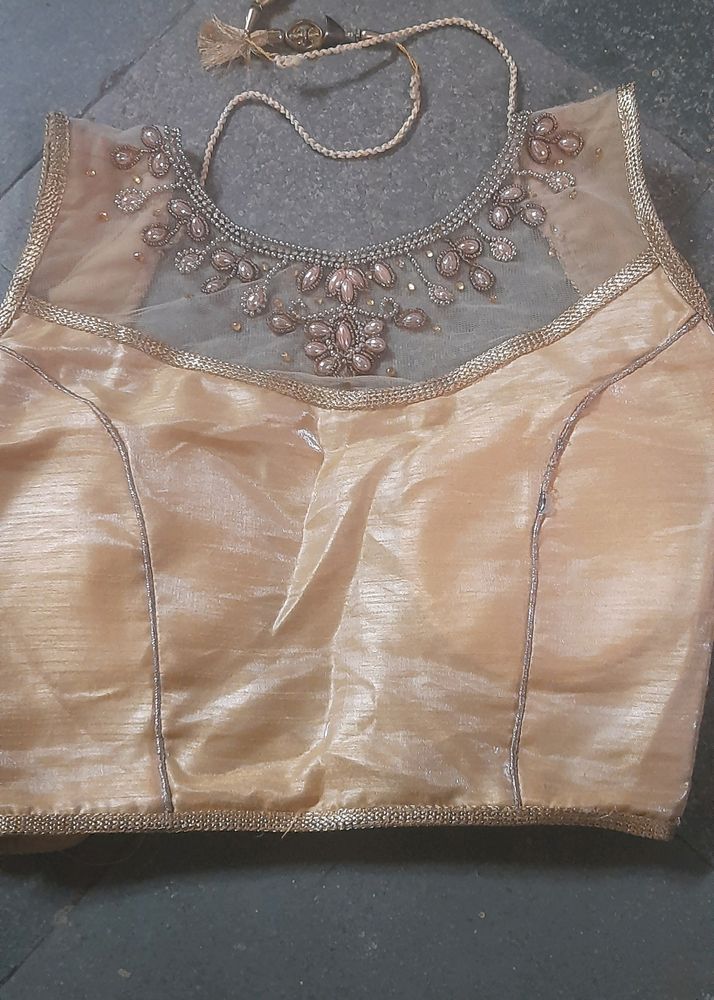 Used And Washable Blouse