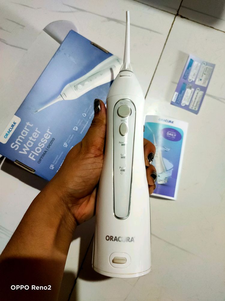 ORACULAR SMART WATER FLOSSER