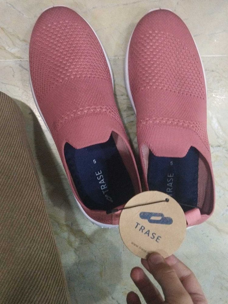 Trase Pink Slip-On Sneakers