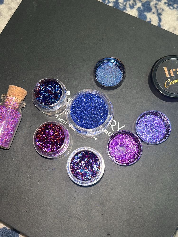 Holographic Flakes And Glitter