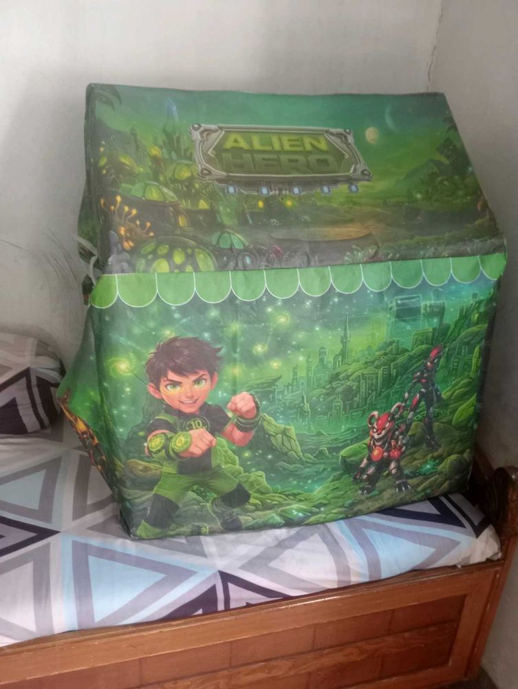 Ben 10 Alien Hero Play Tent
