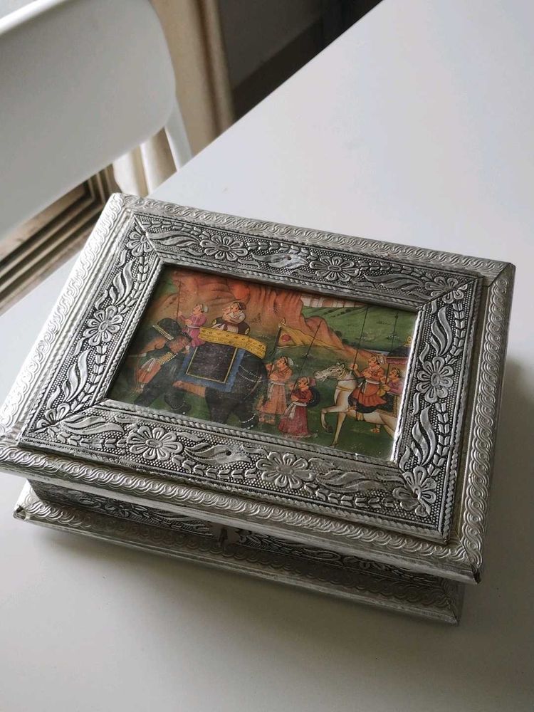 Decorative jewellery box from Rajasthan