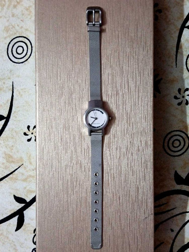 Fast-track Silver Mesh Strap Watch