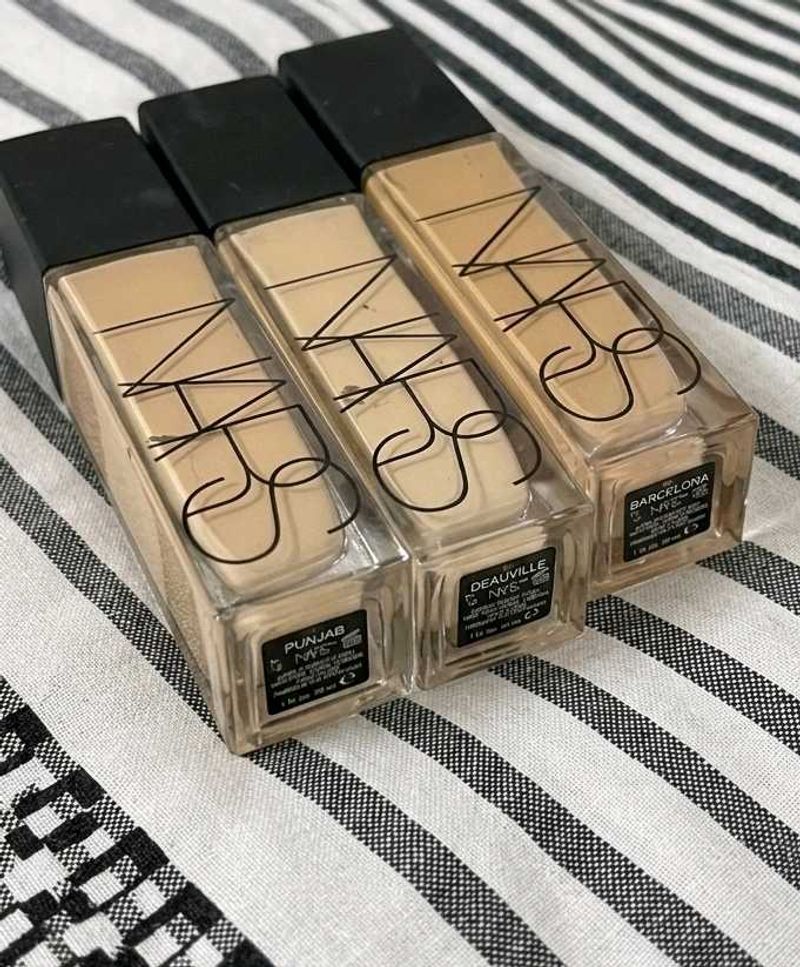 NARS Sheer Glow Foundation