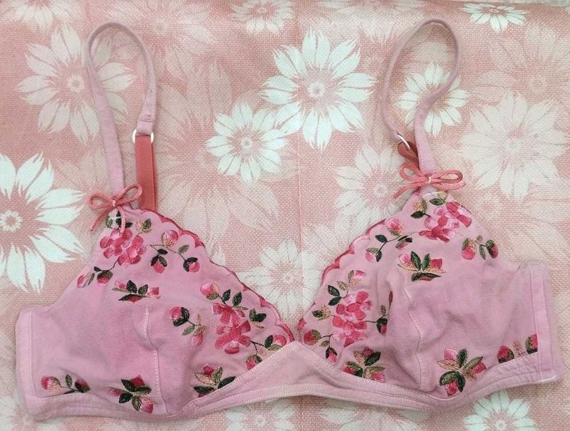 Floral Bra (Victoria's Secret)
