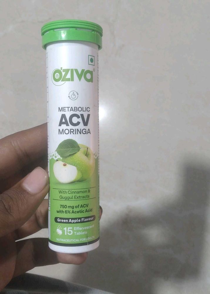 Oziva Metabolic ACV Moringa Effervescent Tablets