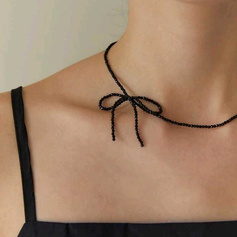 Black Beaded Bow Necklace🖤