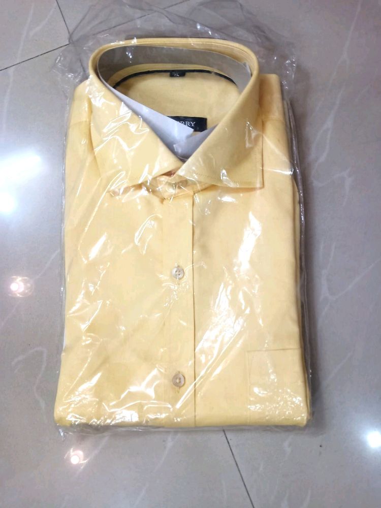 Brand New Packed Yellow Jeffberry shirt
