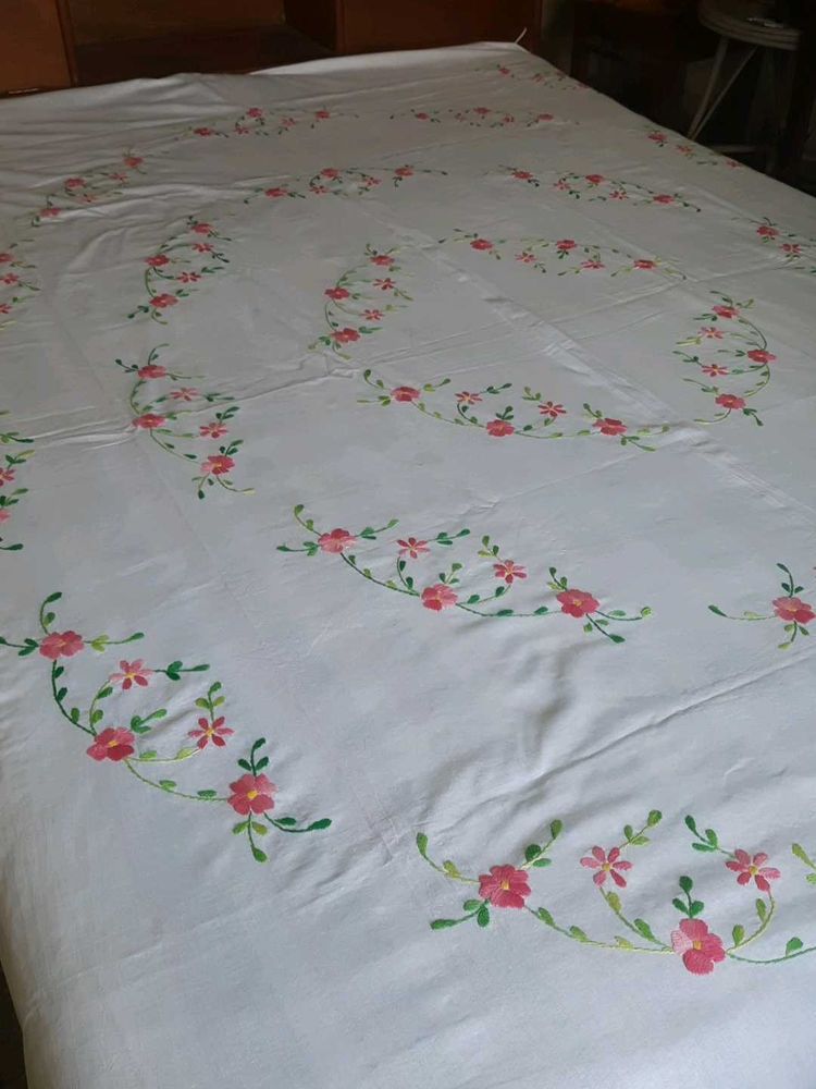 Hand Weaving Bedsheet Officer's Choice