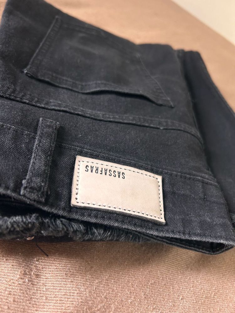 SASSFRAS Black Denim Jeans
