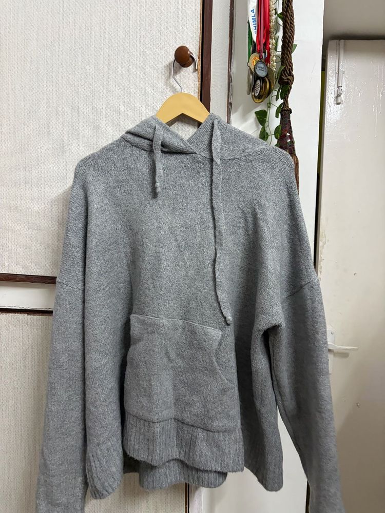 grey comfy hoodie