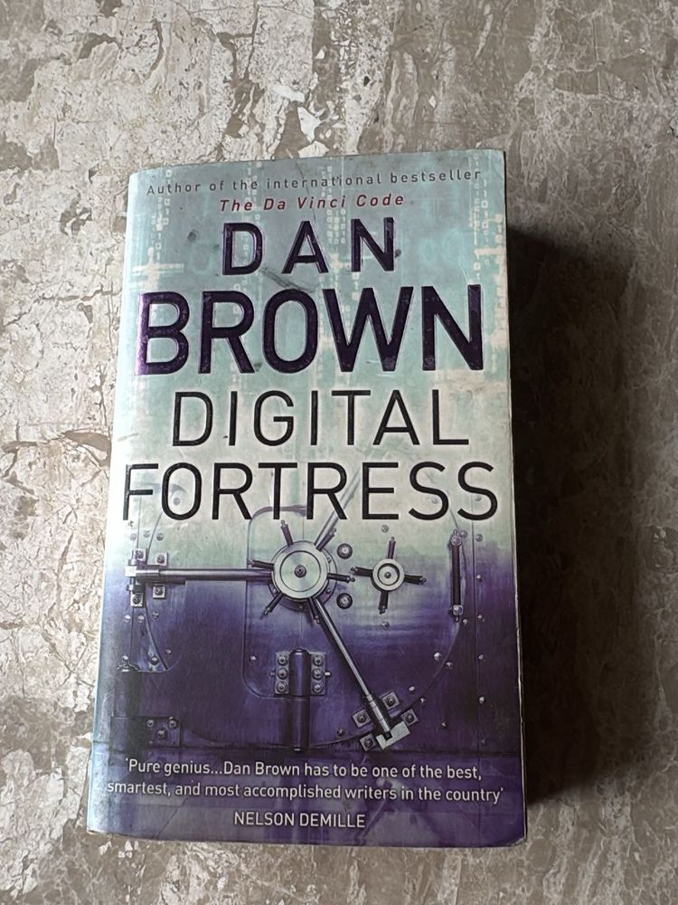 Dan Brown Digital Fortress Novel