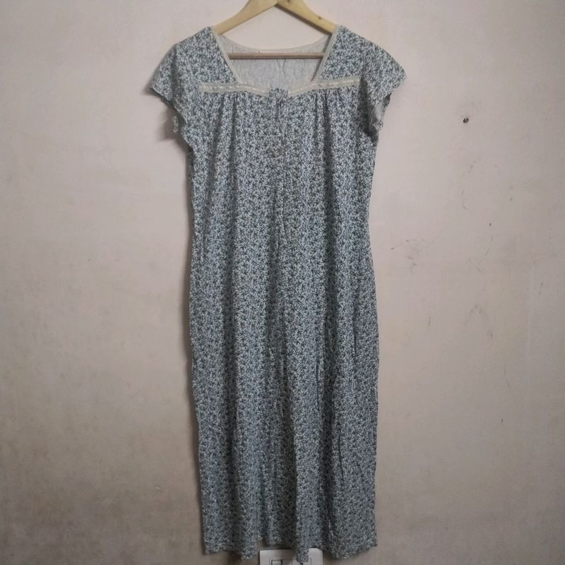 Stretchable Nightwear