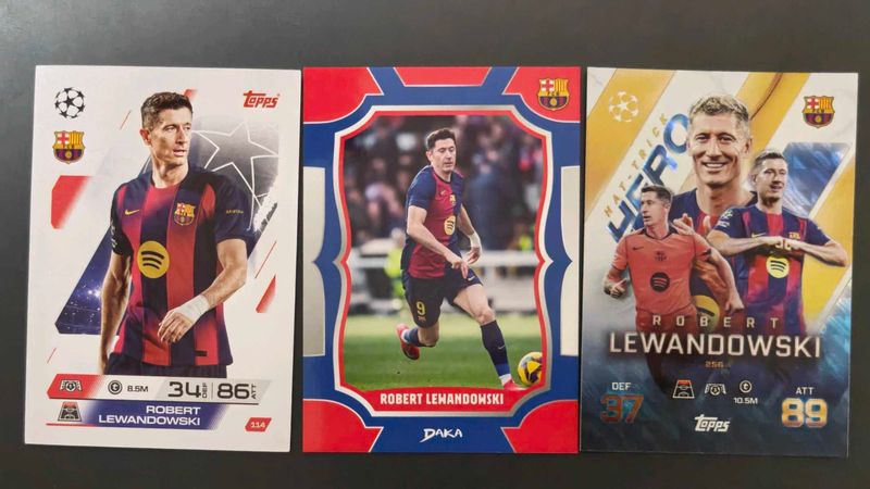 Robert Lewandowski 3-Card Striker Lot
