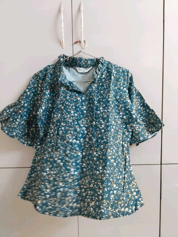 Chic Floral Print top
