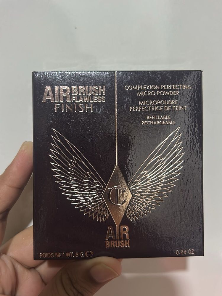 Charlotte Tilbury Airbrush Flawless Finish Powder