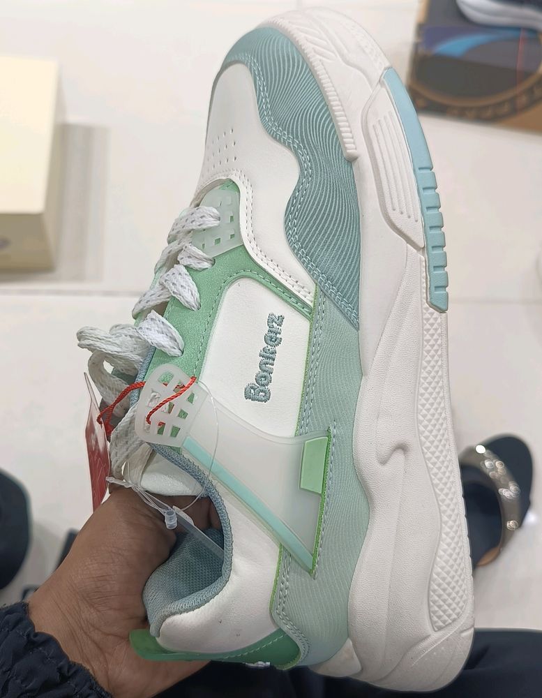 Bonkerz Mint Green &amp; White Sneakers