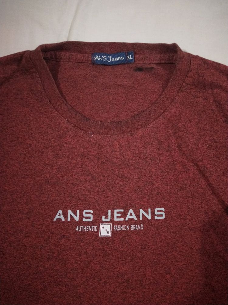 Maroon Round Neck Tshirt