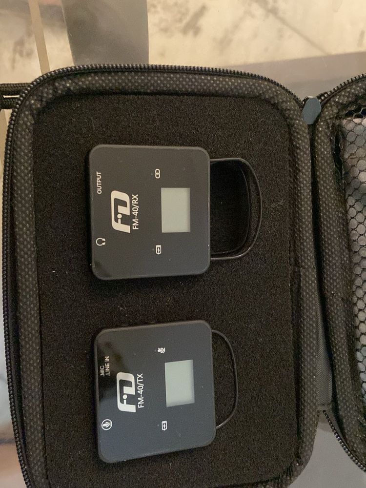 FD FM-40/RX Wireless Microphone System