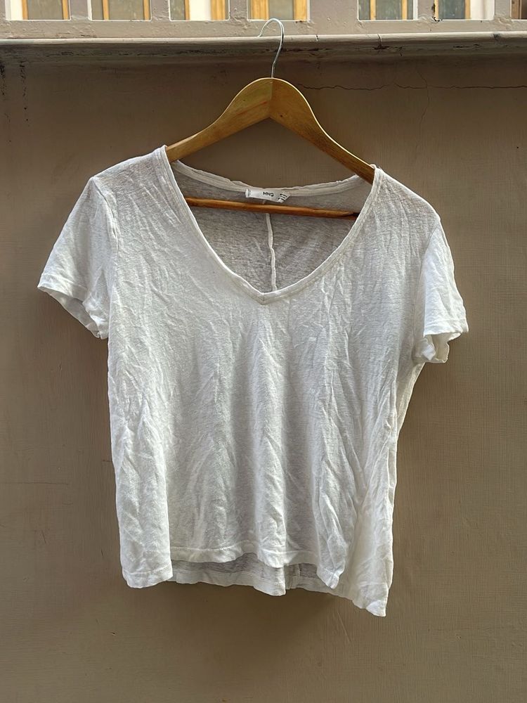 Basic White V-Neck T-Shirt