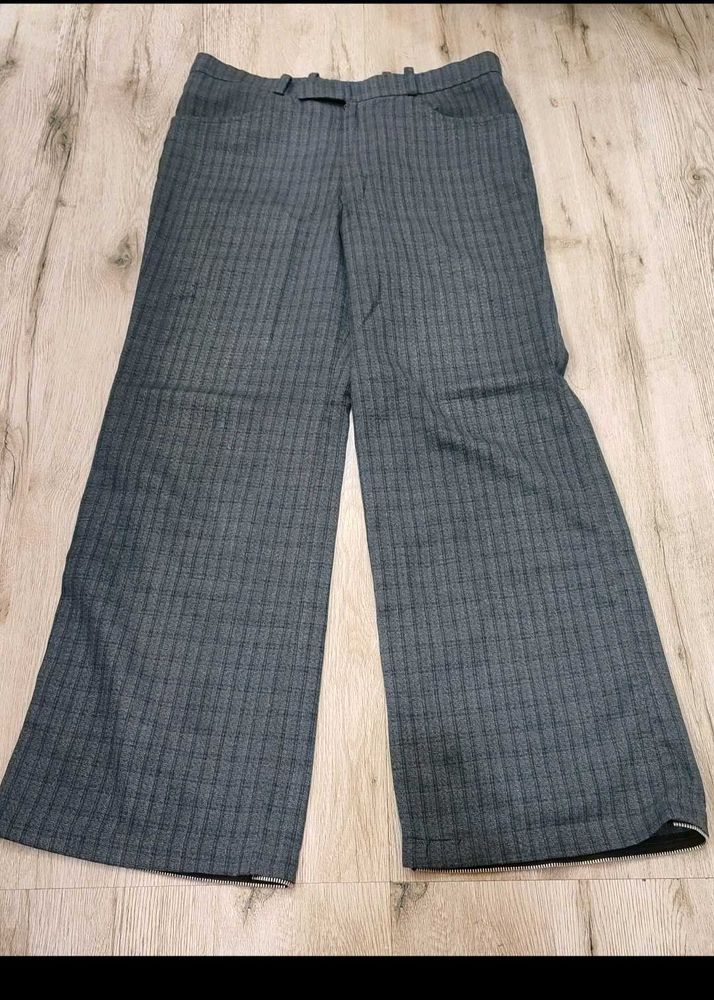 sc2646 Bootcut Pants size 34