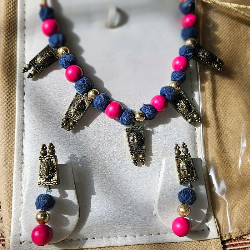 Necklace Earrings Set