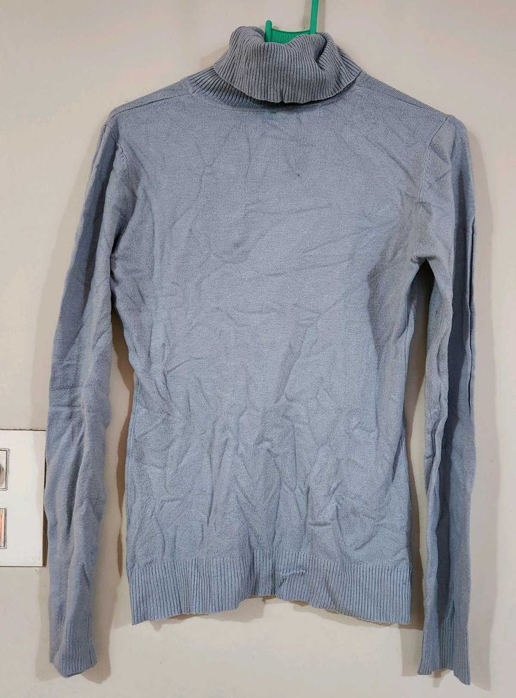 Turtleneck Pullover