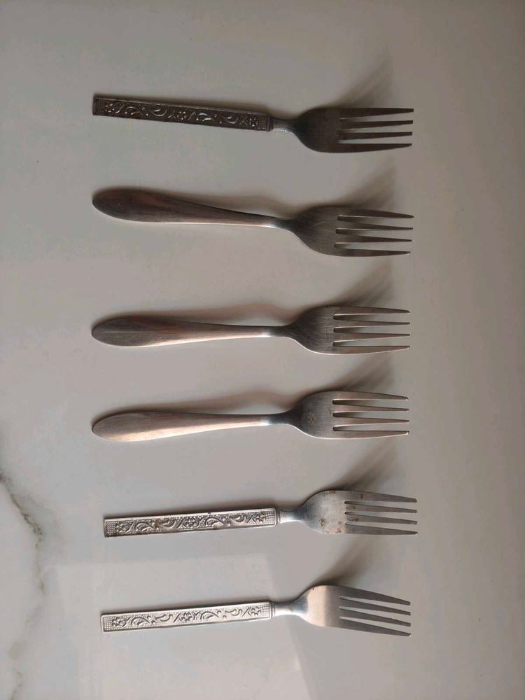 Set of 6 Vintage Forks