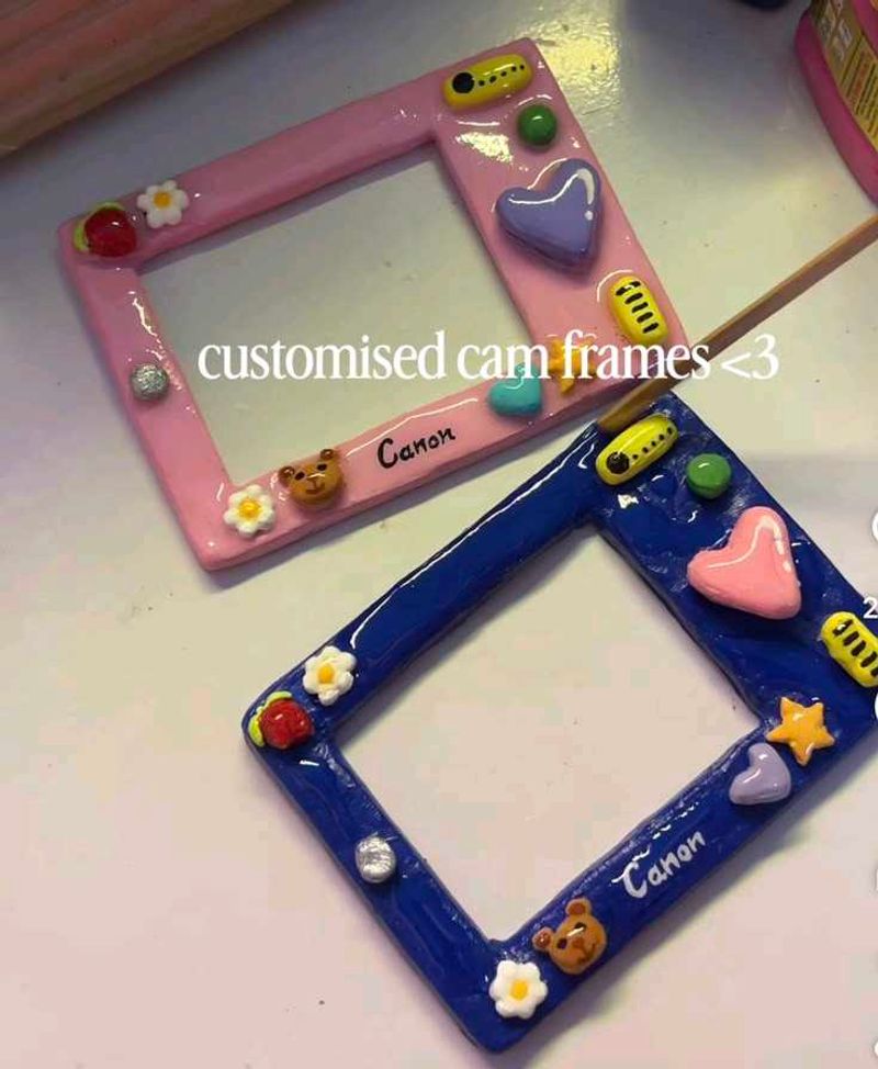 Customizable Photo Frames