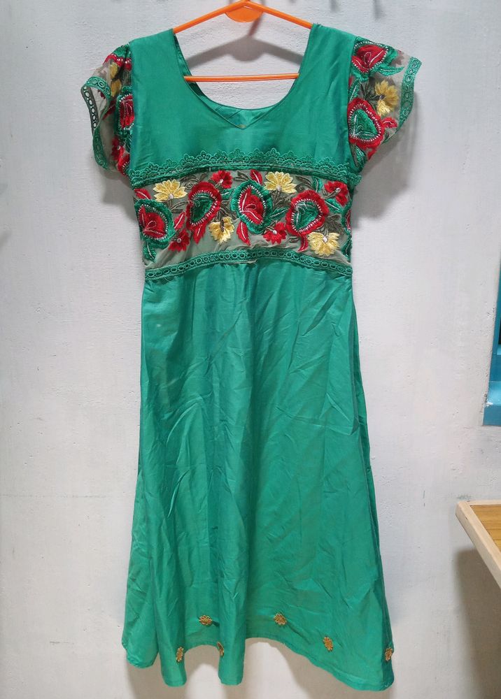 Embroidered Kurta For Women